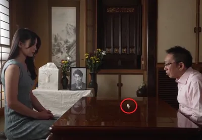 Một ngày sau tang lễ ông xã, bạn gái của con trai đã bị bố ông chồng ép xxx không bao đến mang thai